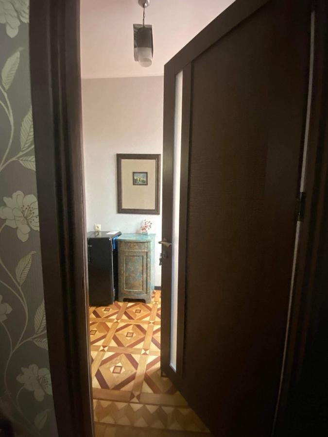 дом 8 * Tbilisi