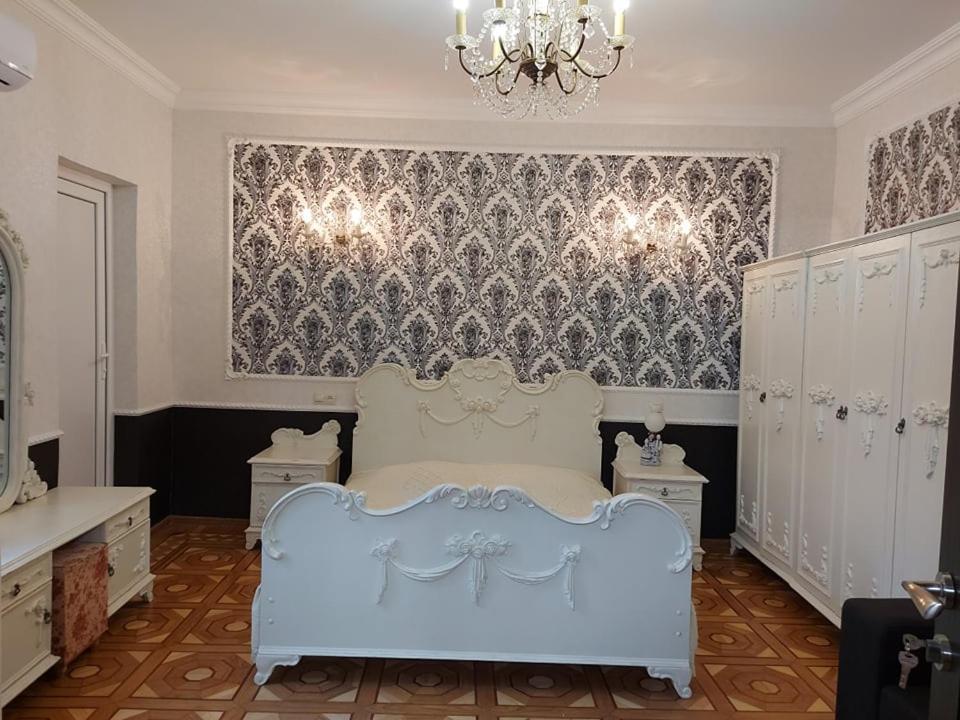 дом 8 Apartment Tbilisi