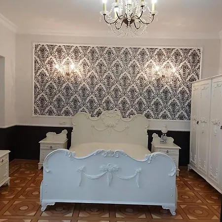 Apartament Дом 8 Tbilisi Zewnętrze zdjęcie